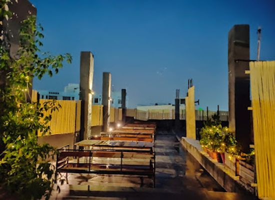 india/jaipur/jantar-mantar/bar/dnd-bar-and-lounge