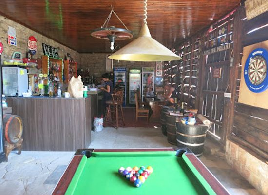 bulgaria/sredna-gora/bar/wolf-den-bulgaria