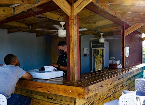 puerto-rico/caribbean-national-forest/bar/contra-viento-y-marea-restaurant-beach-bar