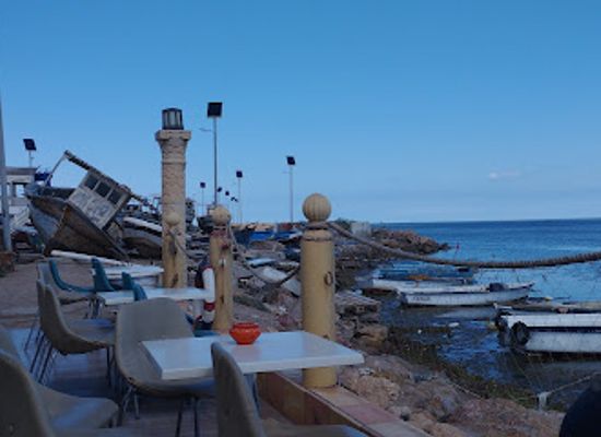 tunisia/djerba/houmt-souk/bar/cafe-resto-le-pecheur
