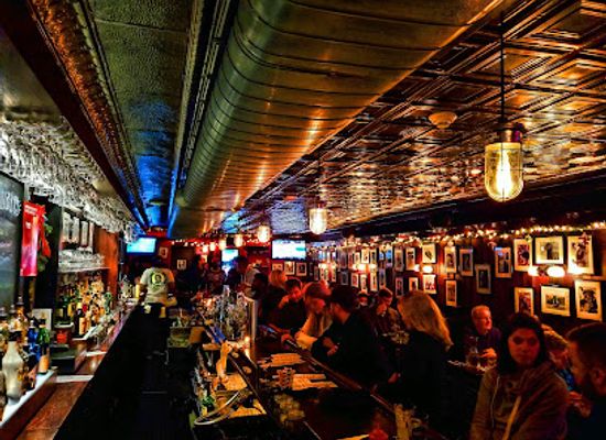 pennsylvania/philadelphia/center-city/bar/good-dog-bar