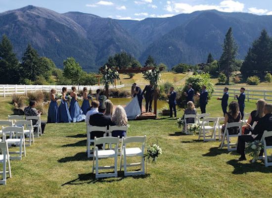 washington/columbia-river-gorge/bar/wind-mountain-ranch