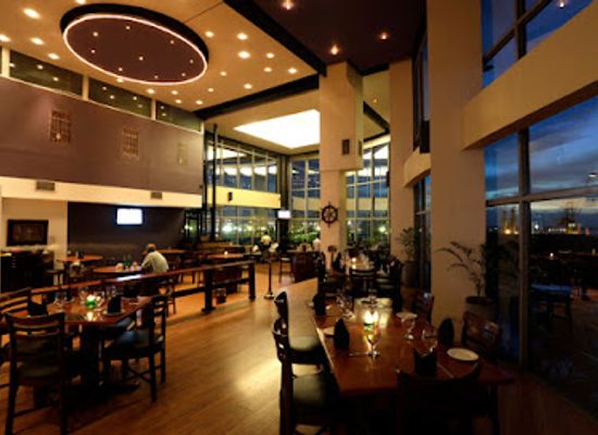 sri-lanka/colombo-district/bar/flag-whistle-restaurant-pub