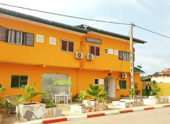 gabon/lambarene/bar/auberge-biyoghe