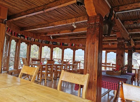 bhutan/bumthang-valley/bar/bumthang-brewery-red-panda-beer