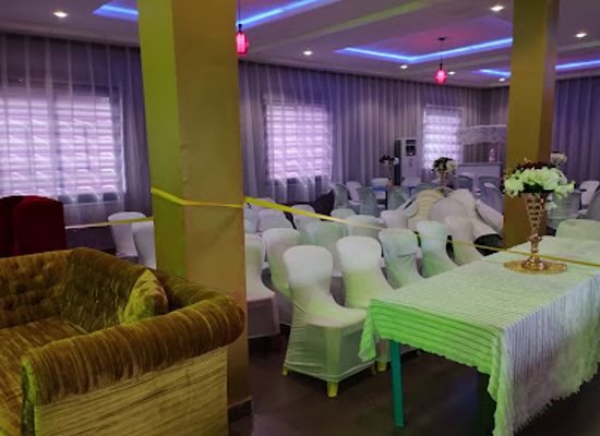 nigeria/urhobo/bar/exclusive-spot-bar-lounge