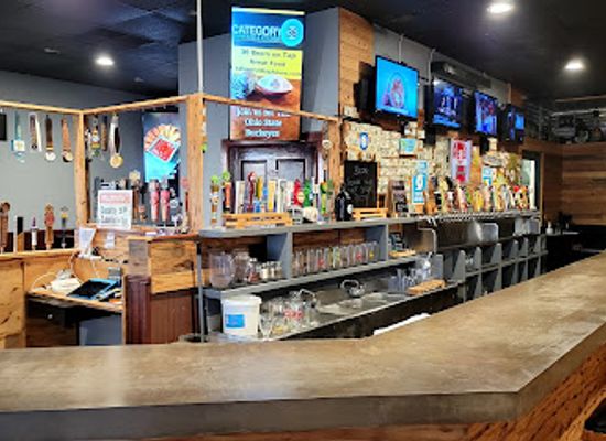florida/st-petersburg-beach/bar/category-36-taphouse-kitchen