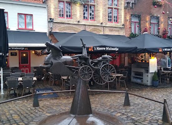 belgium/bruges/minnewater/bar/beers-yesterday-s-world-brugge