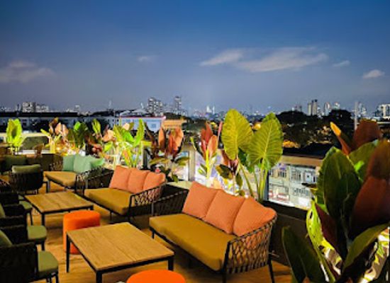 malaysia/selangor/bar/nest13-bar-lounge