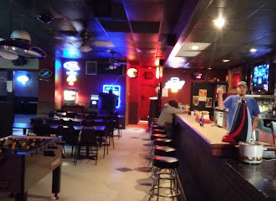 north-dakota/devils-lake/bar/nellie-s-bar-lounge