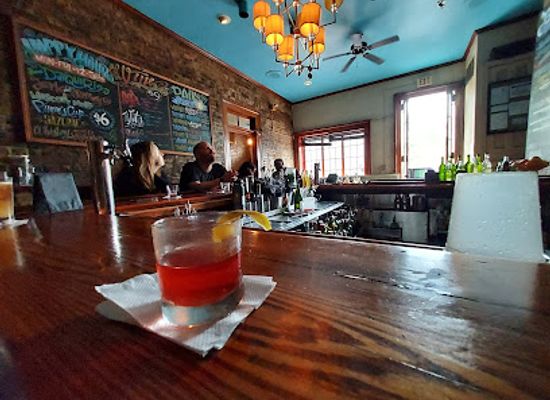 louisiana/lake-borgne/bar/bar-tonique