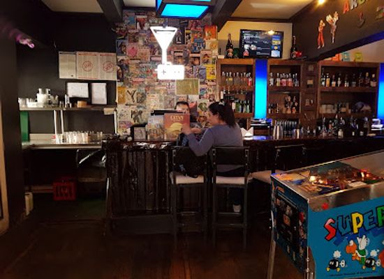 chile/norte-grande/bar/insert-coin-bar-providencia