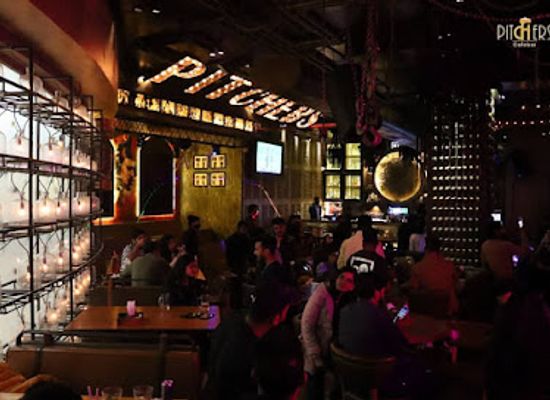 india/bhopal/bar/pitchers-cafe-bar