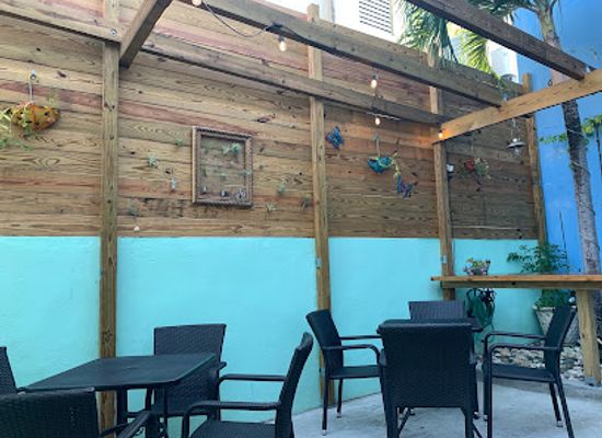 puerto-rico/vieques-island/bar/coqui-fire-cafe