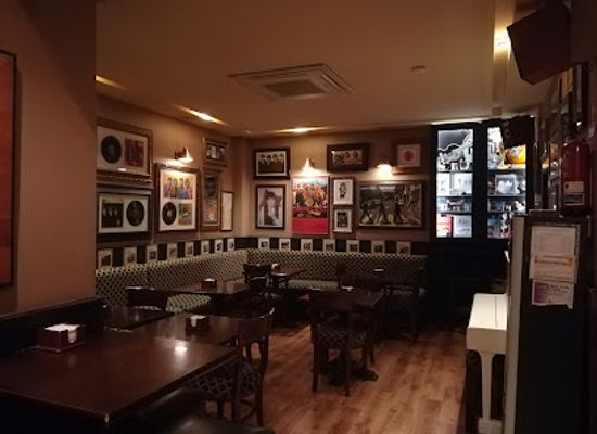 spain/castile-and-leon/bar/taxman-beatles-bar