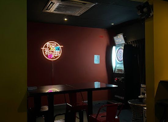 singapore/toa-payoh/bar/b8r