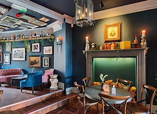 united-kingdom/south-glamorgan/bar/gin-64