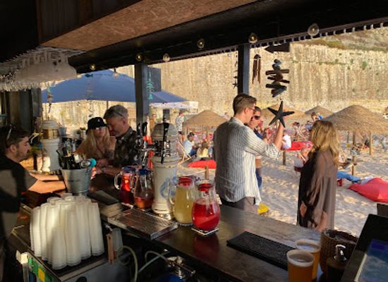 portugal/ericeira/bar/kayak-bar