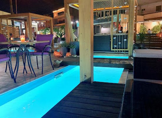 greece/rhodes/faliraki/bar/on-the-rocks-lounge-bar