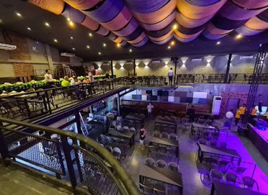 myanmar-burma/mandalay/bar/old-version-live-music-restaurant