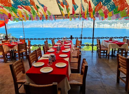 mexico/acapulco/bar/si-senor