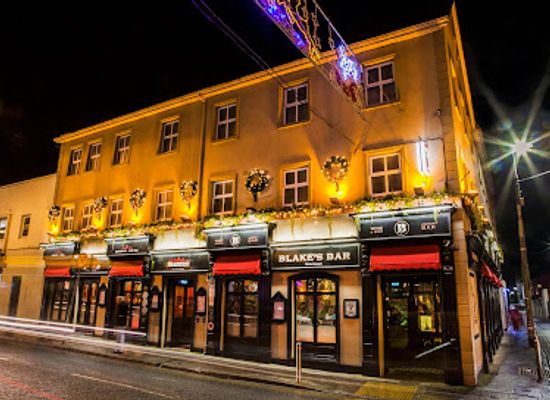 ireland/county-galway/bar/blake-s-bar
