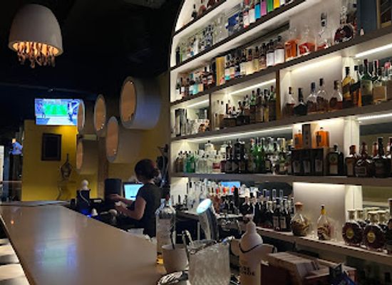singapore/bugis/bar/breeze-bar