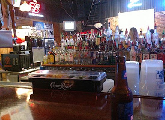 illinois/western-illinois/bar/the-ritz