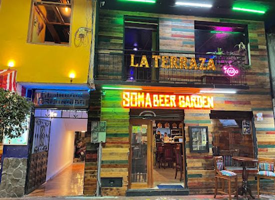 ecuador/pacific-coast/bar/soma-beer-garden