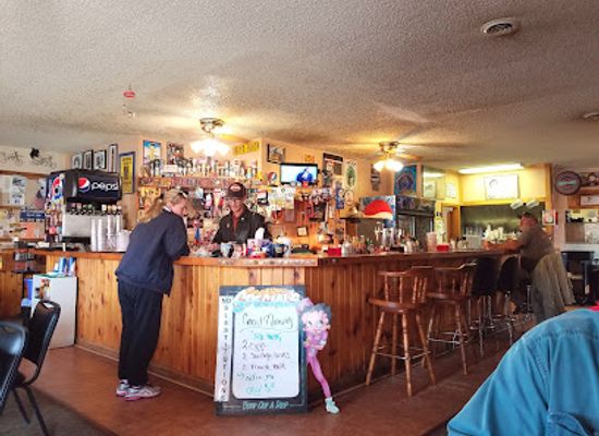 south-dakota/jewel-cave-national-monument/bar/our-place