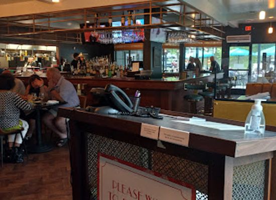 iowa/lake-okoboji/bar/tavern-at-the-park-okoboji