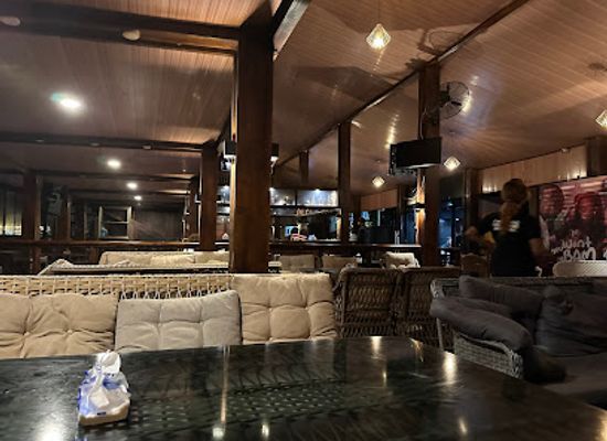 sierra-leone/port-loko-district/bar/mamz-beach-bar