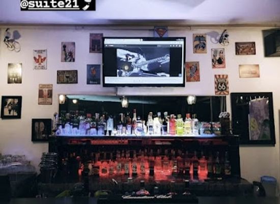 laos/golden-triangle/bar/suite-21