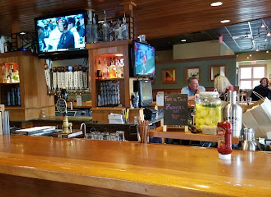 maine/york-county/bar/sebago-brewing-company-brewpub