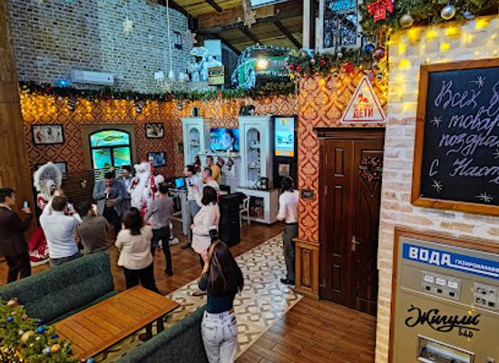 uzbekistan/chimgan-mountains/bar/zhiguli-bar
