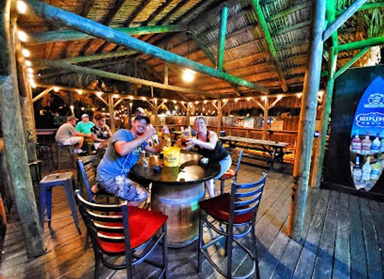 florida/big-bend/bar/thee-pirate-bar