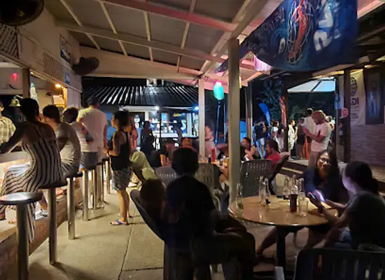 malaysia/tioman-island/bar/b-j-beach-bar
