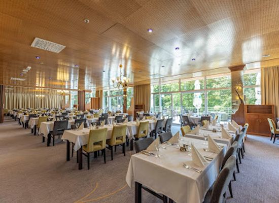 croatia/plitvice-lakes-national-park/bar/restaurant-jezero
