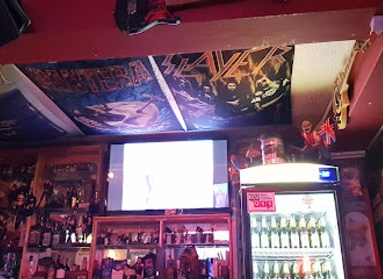 ecuador/ambato/bar/bar-rock-el-oso