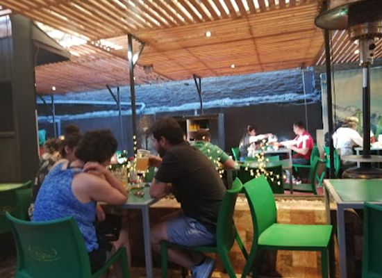 chile/nuble-region/bar/pub-restobar-club-central