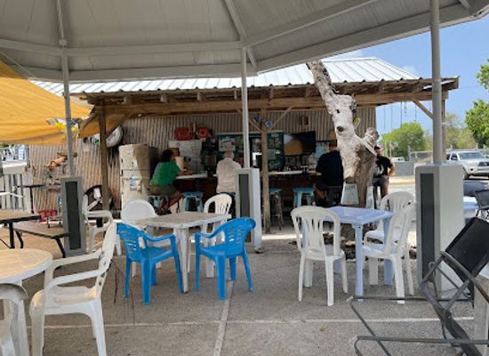 puerto-rico/vieques-island/bar/isla-nena-crabwalk-cafe