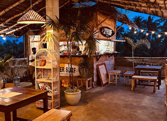 sri-lanka/southern-province/bar/after-surf-rooftop-cafe