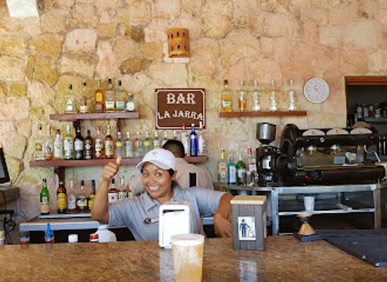 mexico/yucatan-peninsula/bar/la-jarra-bar