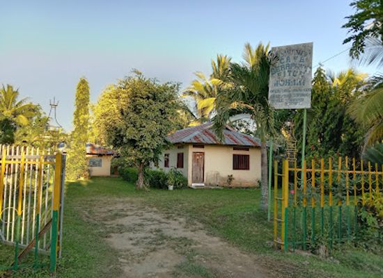 timor-leste/lospalos/bar/cafe-seraphine-fitun
