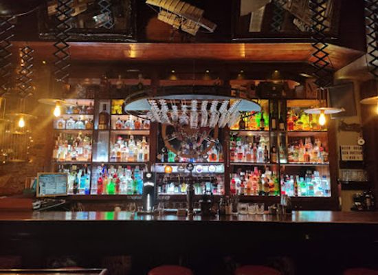 greece/larissa/bar/red-button-bar