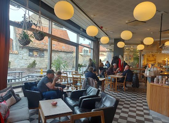 sweden/visby/bar/h10-bar-cafe