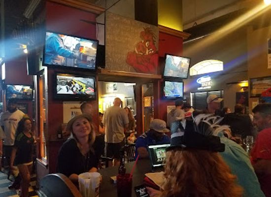 arkansas/northwest-arkansas/bar/on-the-mark-sports-bar-grill
