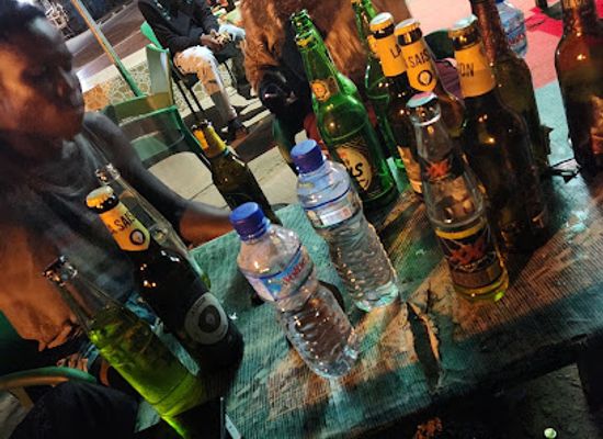 togo/kpalime/bar/happy-life