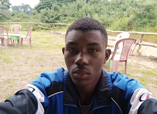 gabon/ogooue-ivindo-province/bar/new-shoe-city