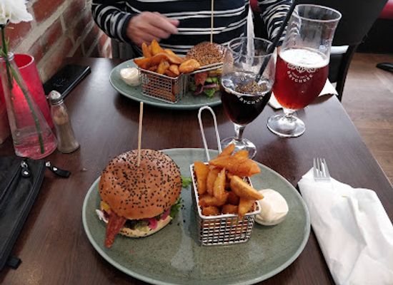denmark/aarhus/trojborg/bar/k
